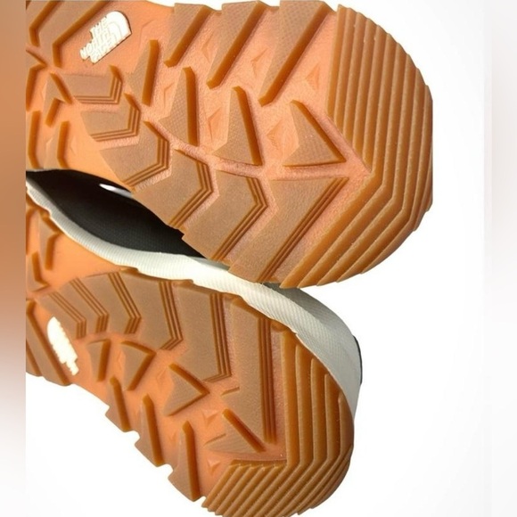 The North Face Thermoball Women's Black Winter Boots Size 7 NWOT No Box - Picture 11 of 12